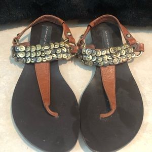 Steve Madden like new sandals